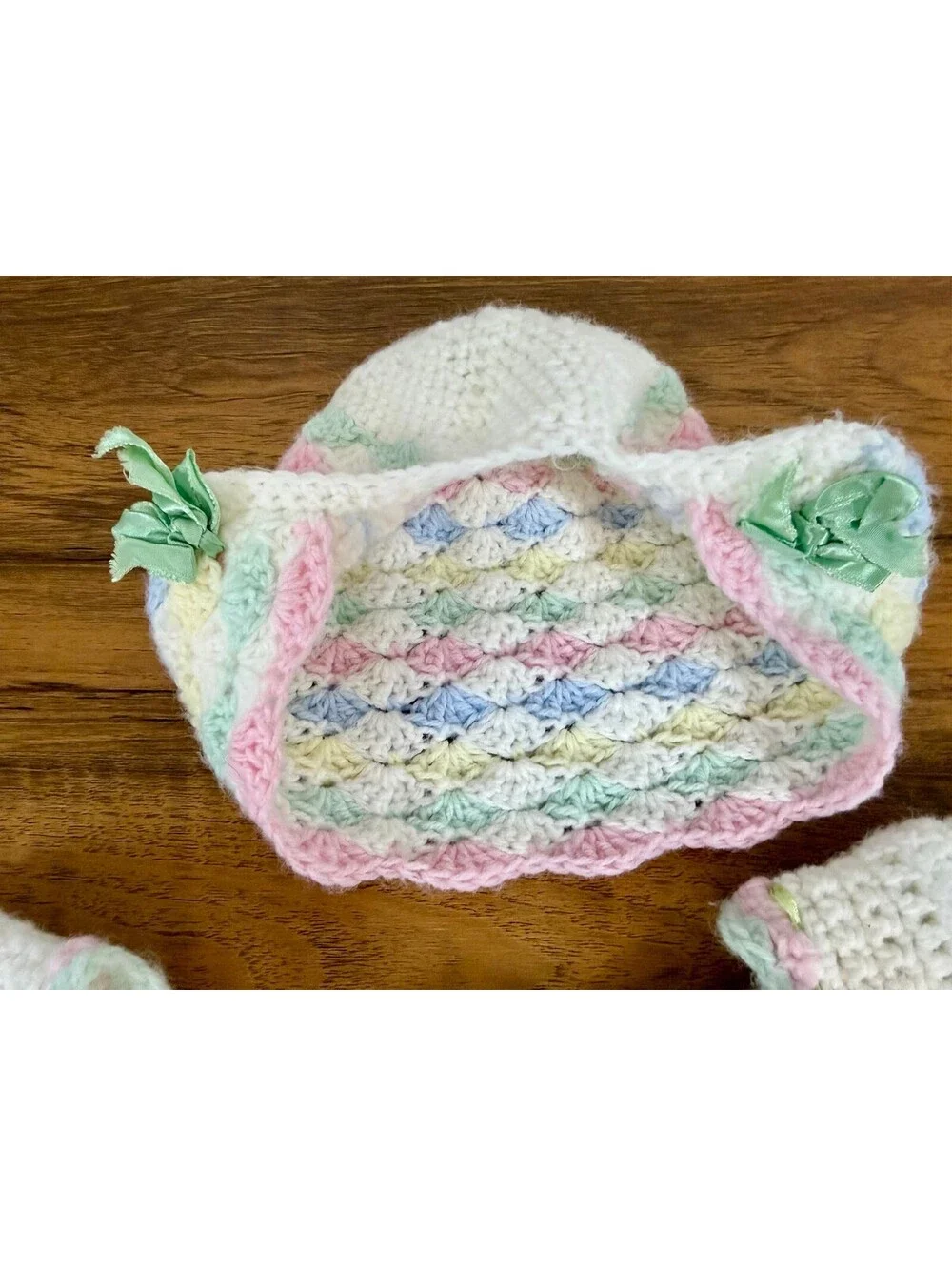 Vintage Handmade Crochet Baby Sweater Set 6-12M Pastel Bonnet Booties Heirloom